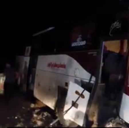 انحراف اتوبوس در جاده سبزوار به مشهد | ۴۰ نفر مصدوم شدند