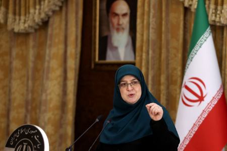 سخنگوی دولت: اجبار در موضوع حجاب تجربه‌ای شکست‌خورده است | همیشه خواهان مذاکره‌ایم