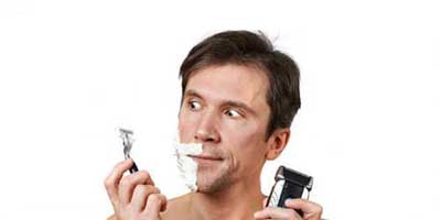اصلاح صورت با تیغ یا ریش تراش؟ کدام بهتر است؟