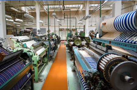 گرایش شیمی نساجی: چالش ها و فرصت های شغلی این رشته