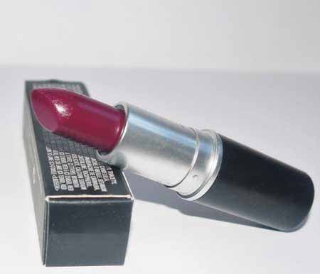 رنگ رژ لب, رژ لب هلویی, انواع رنگ رژ لب