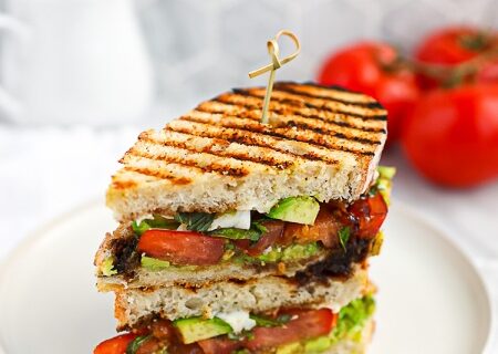 طرز تهیه پانینی کاپرزه گیاهی