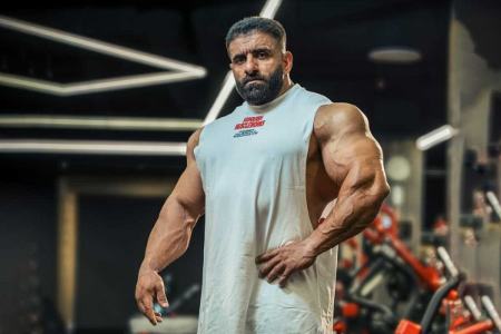 صفحه هادی چوپان در اینستاگرام از دسترس خارج شد | فرار از آنفالو یا ریپورت کاربران؟