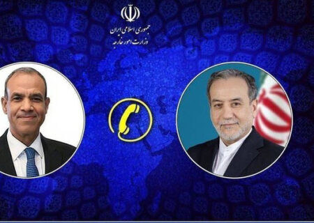 رایزنی عراقچی با وزیران خارجه مصر و ترکیه در ارتباط با آتش‌بس