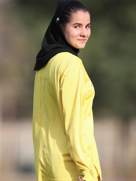 آشنایی با زندگی تانیا جهانشاهی