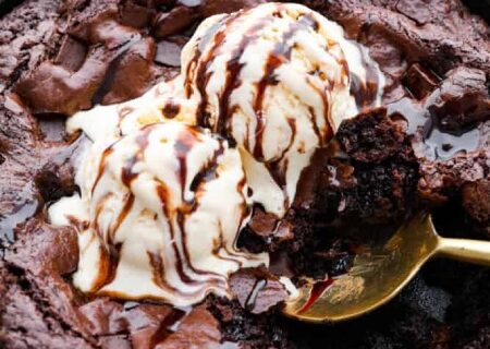 طرز تهیه براونی تابه ای