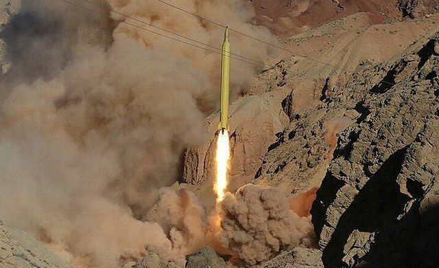 وال استریت ژورنال: ایران به عربستان و عمان گفته که قصد دارد «به شدت» امارات را هدف قرار دهد