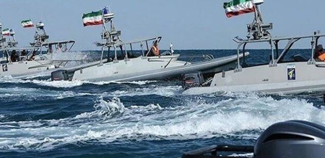 شلیک به «قایق‌های مردم» یا انهدام «تندرو‌های سپاه»؛ ماجرای درگیری پرابهام در هرمز چه بود؟