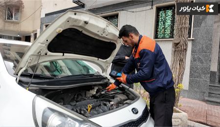 تست باتری با ولت متر