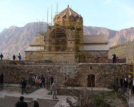 کلیسا, کلیسای سنت استپانوس, کلیسا خرابه