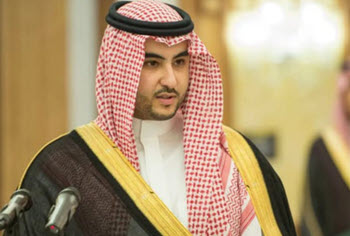 دیدار وزیر دفاع عربستان با ترامپ و ونس؛ او در این ملاقات‌ها پیامی از بن سلمان درباره جنگ با ایران و اوضاع منطقه را انتقال داد
